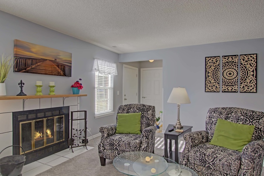 2314 Troy, Colorado Springs, Colorado, United States 80918, 1 Bedroom Bedrooms, ,1 BathroomBathrooms,Condo,Furnished,Red Deer,Troy,0,1788